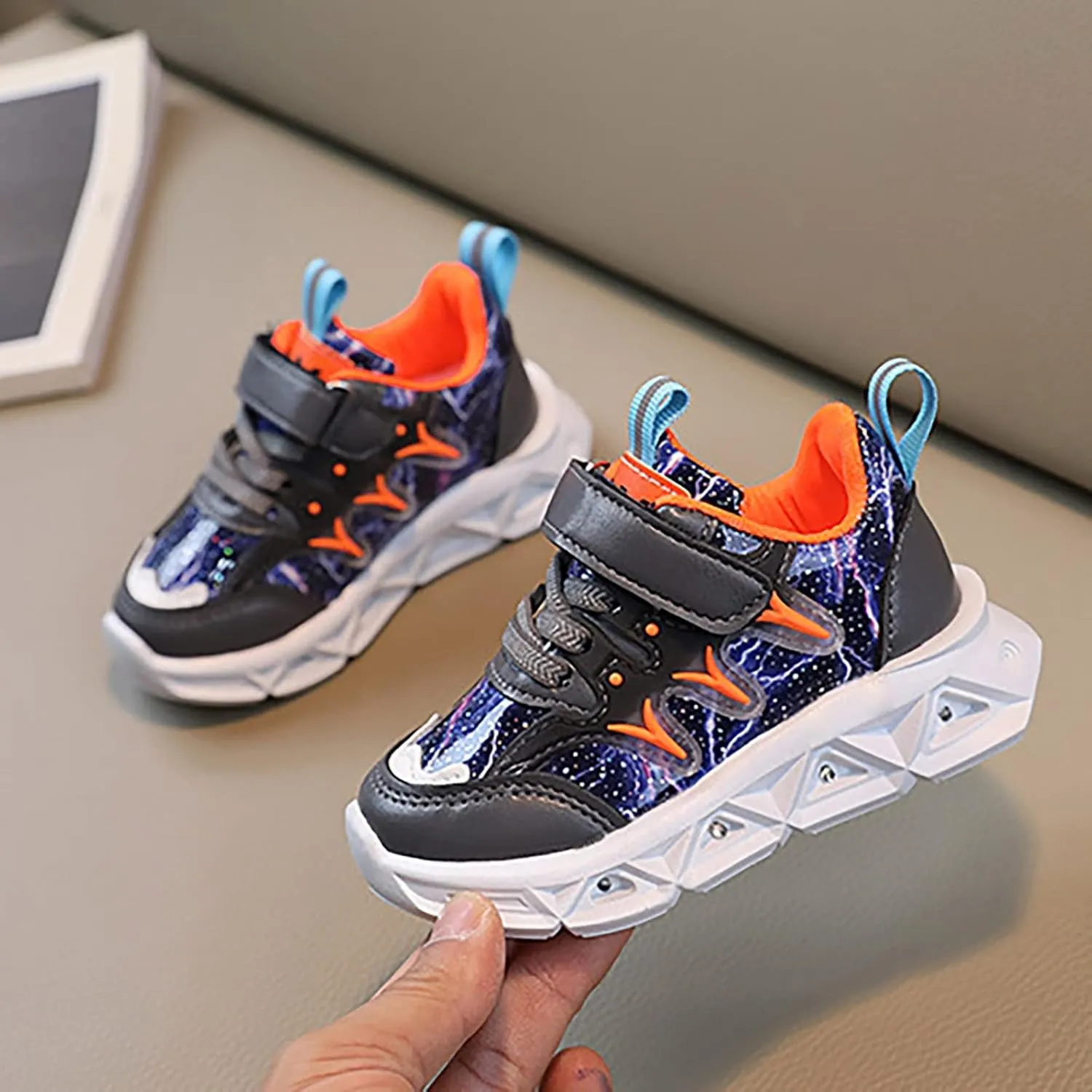 Kids Light Up Running Shoes Lightweight Non-Slip Toddler Baby Boys Girls Sneaker Athletic Shoes with Strap