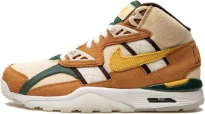 Nike mens Sneaker